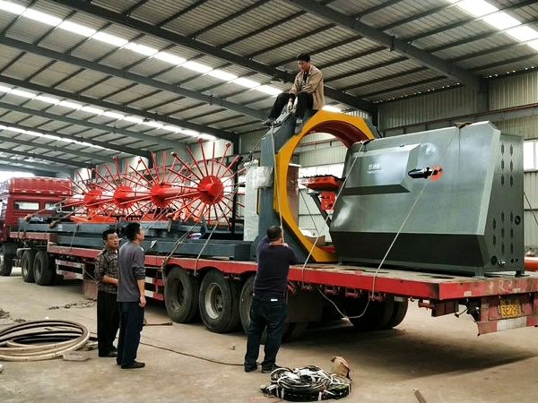 數(shù)控鋼筋籠滾焊機(jī)如何來減少使用的磨損