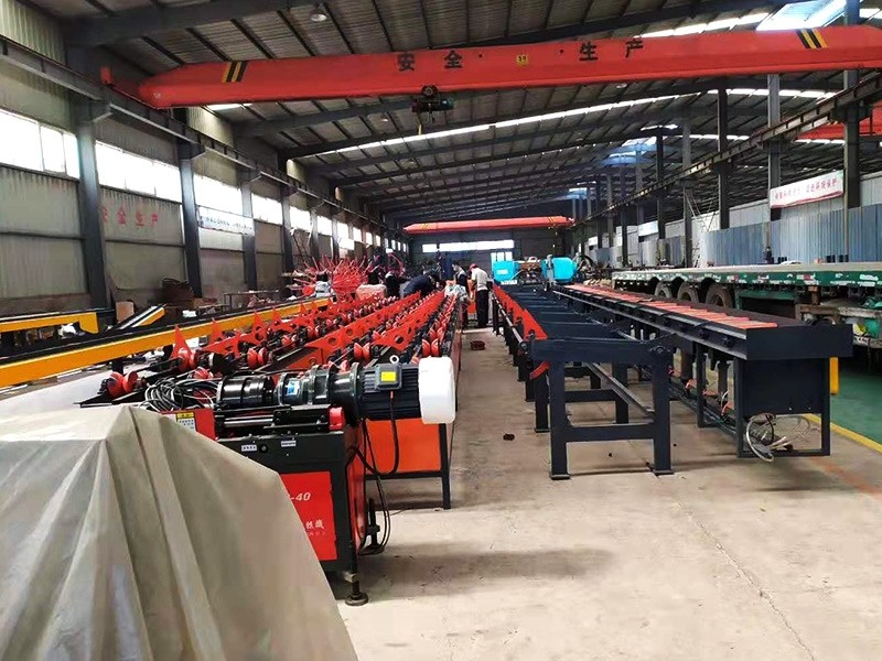 數(shù)控鋸切套絲打磨液壓剪切生產(chǎn)線(xiàn)廠(chǎng)家